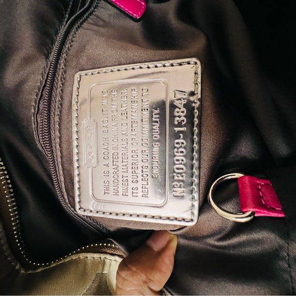 COACH POPPY SIGNATURE LUREX SPORTLIGHT KHAKI JACQUARD TOTE SHOULDER BAG 13847 - Picture 4 of 6